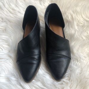 • black booties •